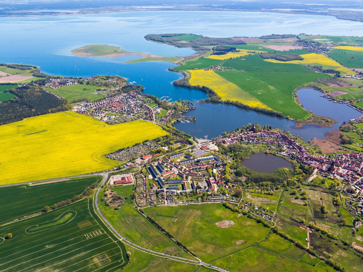 Lage des Strandhauses direkt an der Müritz