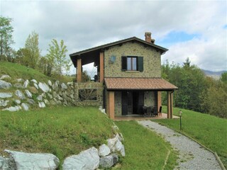 Ferienhaus Camporgiano Außenaufnahme 6