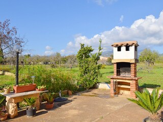 Cottage Búger Outdoor Recording 11