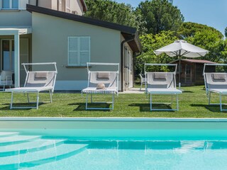 Villa Pesaro Buitenaudio-opname 6