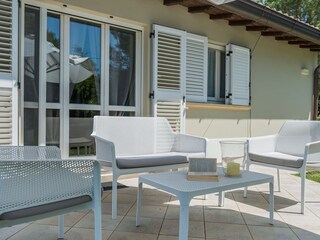 Villa Pesaro Buitenaudio-opname 12