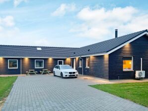 14 Personen Ferienhaus in Ringkøbing - Søndervig - image1