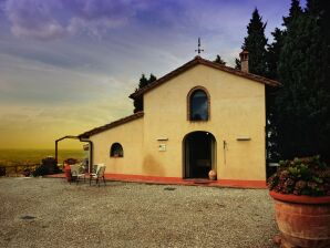 Aangenaam vakantiehuis in Montelupo Fiorentino met tuin - Capraia en Limite - image1