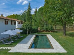 Holiday house Belvilla by OYO Villa Acqua - Vecchietto - image1