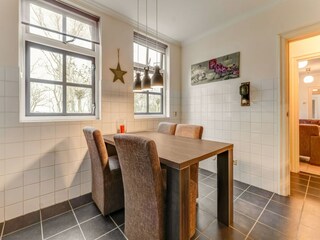 Apartment Sint Maartensvlotbrug Features 19