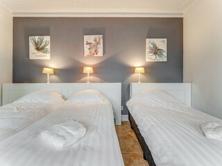 Apartment Sint Maartensvlotbrug Features 24