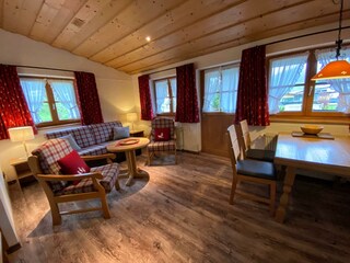 Ferienwohnung Nr. 8 - Wohnzimmer