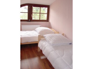 Schlafzimmer 5