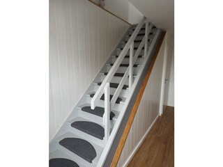 Treppe 1. Etage ins Dachgeschoss