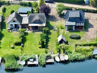 Direkt am Wasser