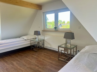 Schlafzimmer 1 OG