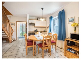 Essplatz mit Küche