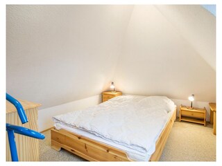 Schlafzimmer III
