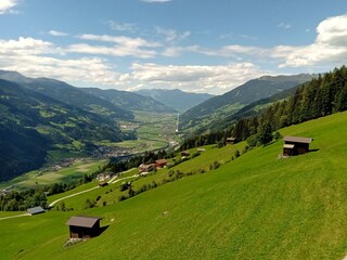 22 Malvasia Apart_Stumm_Zillertal_Blick vom Rohrbe