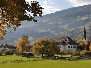 26 Malvasia Apart_Stumbm_Zillertal_Blick aufs Schl