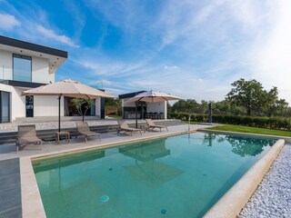 Villa Kastelir Buitenaudio-opname 2