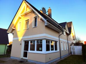 Ferienhaus Strandburg - Zingst - image1