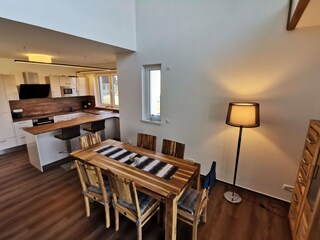 Essbereich mit Küchenzeile