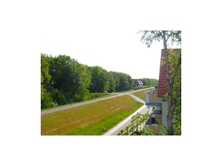 das Appartementhaus liegt in direkter Nähe zum Strand