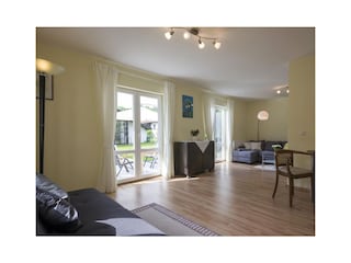 Wohnzimmer Bild 2