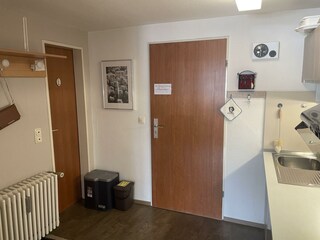 Eingangsbereich mit Küche