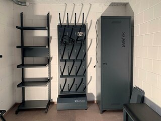 Skiroom 3_edited_edited