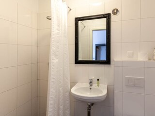 Badezimmer 1
