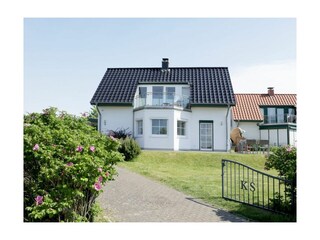 Haus am Meer- Hausansicht und Zufahrt