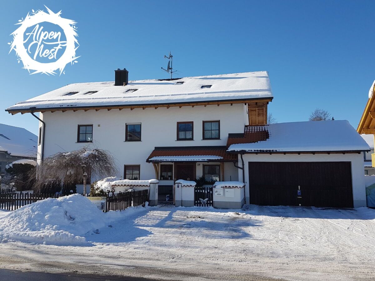 Unser Haus im Schnee, herzlich willkommen!