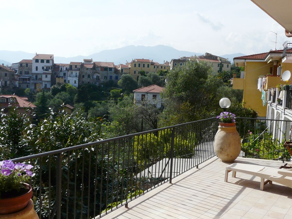 Appartement Civezza Buitenaudio-opname 1