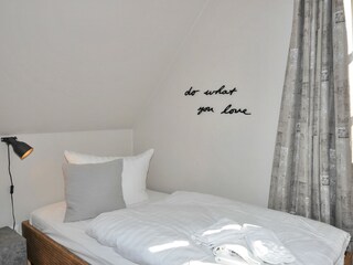 Schlafzimmer 1 OG