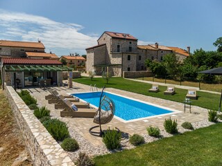 Villa Juricani Outdoor Recording 1