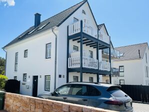 Ferienwohnung Sylter Strandhaus "Rantumburg"