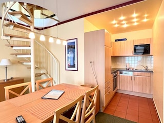 Essbereich/Küche/Treppen ins OG Inselstrand 1.2.13