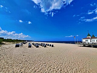 Strand mit Strandkörben
