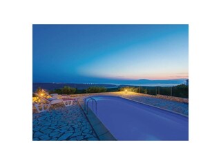 Relax with beautiful wiev at night