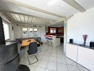 Wohnzimmer Richtung Küche 1 UG