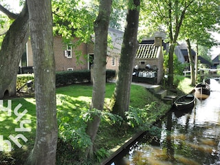 Holiday house Giethoorn Environment 20