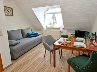 Maarstube Wohnraum mit Boxspringsofa