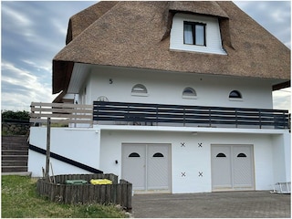 Haus Lazy Dolphin Blick vom Parkplatz