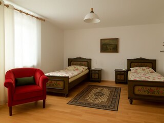 Zimmer 5 mit Südbalkon