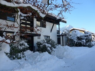Hausansicht Norden im Winter