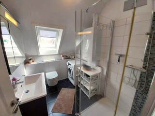 Duschbad im OG