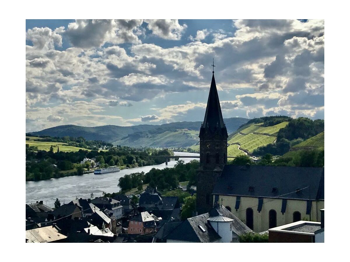 zur Tür heraus und diese Aussicht genießen