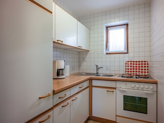 Ferienhaus_Dr_Blume_Feriendorf_10_Kirchdorf_Kueche