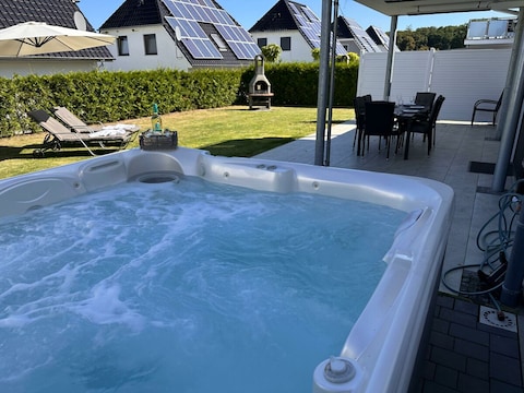 Ferienhaus Villa Fleesenglück am See
