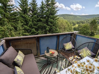Balkon mit Bergblick auf den Keilberg