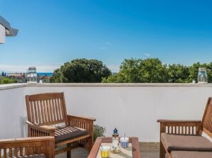 Apartment Ana with Roof Terrace - Mali Maj - image1