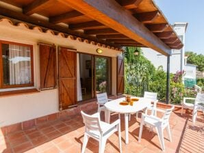 Bungalow mit Zugang zum Pool, 300 m von Playa de Pals (CV 2H 623)