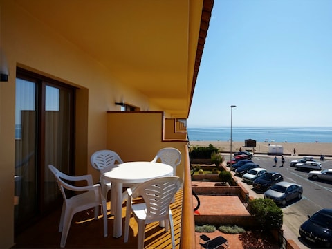 Holiday apartment Front line apartment with sea views - Playa de Pals (DU 1H 303)